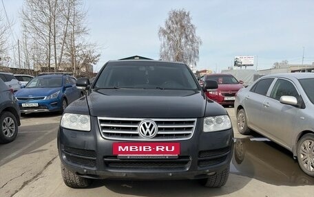 Volkswagen Touareg III, 2005 год, 767 000 рублей, 3 фотография