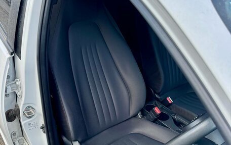 Toyota Yaris, 2021 год, 1 259 000 рублей, 17 фотография