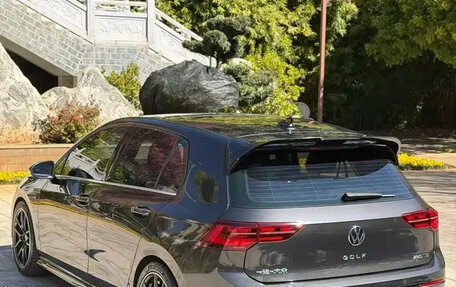 Volkswagen Golf VIII, 2022 год, 1 799 123 рублей, 4 фотография