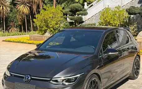 Volkswagen Golf VIII, 2022 год, 1 799 123 рублей, 3 фотография