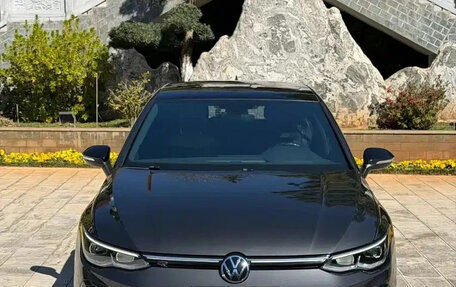 Volkswagen Golf VIII, 2022 год, 1 799 123 рублей, 2 фотография