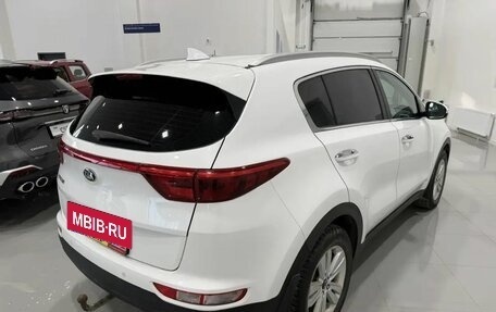 KIA Sportage IV рестайлинг, 2018 год, 1 995 000 рублей, 6 фотография