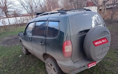 Chevrolet Niva I рестайлинг, 2004 год, 450 000 рублей, 1 фотография