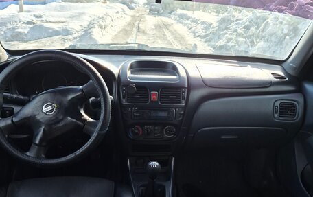 Nissan Almera, 2004 год, 220 000 рублей, 8 фотография