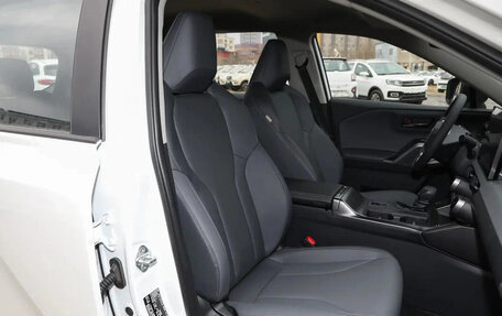 Toyota RAV4, 2025 год, 4 200 123 рублей, 14 фотография