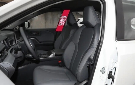 Toyota RAV4, 2025 год, 4 200 123 рублей, 13 фотография