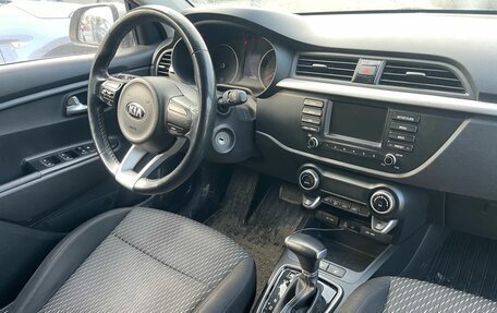 KIA Rio IV, 2018 год, 1 599 000 рублей, 3 фотография