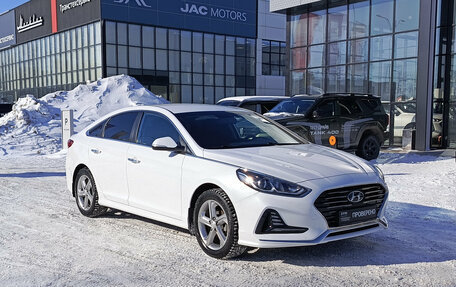 Hyundai Sonata VII, 2019 год, 1 800 000 рублей, 3 фотография