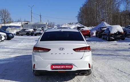 Hyundai Sonata VII, 2019 год, 1 800 000 рублей, 6 фотография