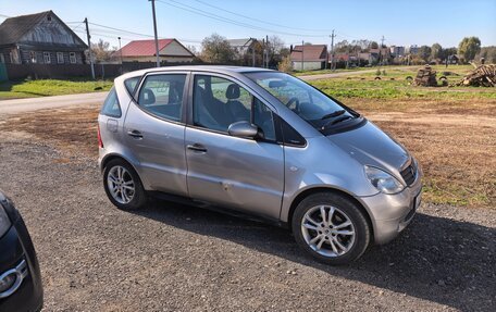 Mercedes-Benz A-Класс, 1999 год, 320 000 рублей, 1 фотография