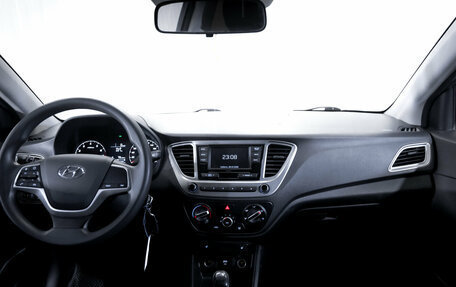 Hyundai Solaris II рестайлинг, 2020 год, 1 299 000 рублей, 14 фотография