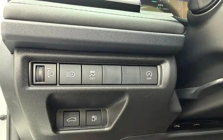 Toyota Camry, 2025 год, 4 000 000 рублей, 11 фотография