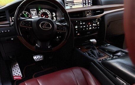 Lexus LX III, 2016 год, 7 550 000 рублей, 9 фотография