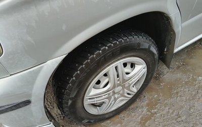 Mazda Bongo Friendee i рестайлинг, 1999 год, 550 000 рублей, 1 фотография