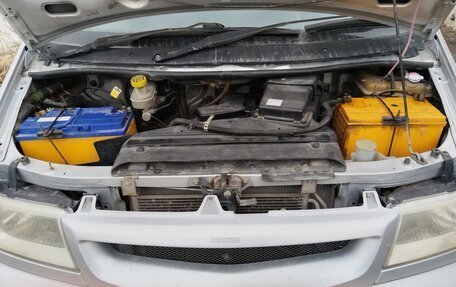 Mazda Bongo Friendee i рестайлинг, 1999 год, 550 000 рублей, 19 фотография