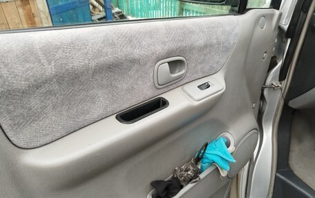 Mazda Bongo Friendee i рестайлинг, 1999 год, 550 000 рублей, 12 фотография