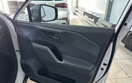 Toyota RAV4, 2026 год, 4 800 000 рублей, 28 фотография