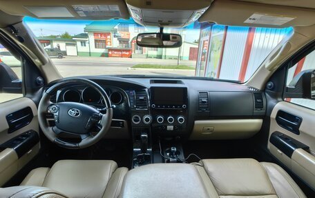 Toyota Sequoia II рестайлинг, 2008 год, 3 290 000 рублей, 8 фотография