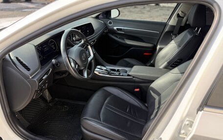 Hyundai Sonata VIII, 2021 год, 2 750 000 рублей, 2 фотография