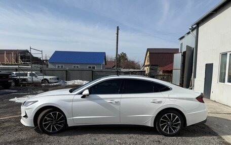 Hyundai Sonata VIII, 2021 год, 2 750 000 рублей, 21 фотография