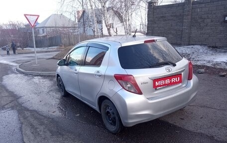 Toyota Vitz, 2013 год, 550 000 рублей, 6 фотография