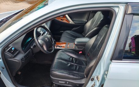 Toyota Camry, 2008 год, 820 000 рублей, 3 фотография