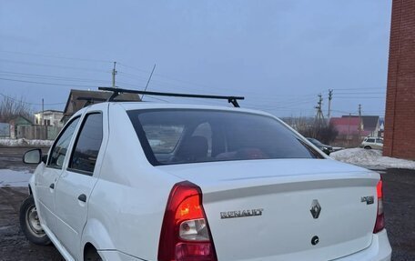 Renault Logan I, 2014 год, 300 000 рублей, 2 фотография