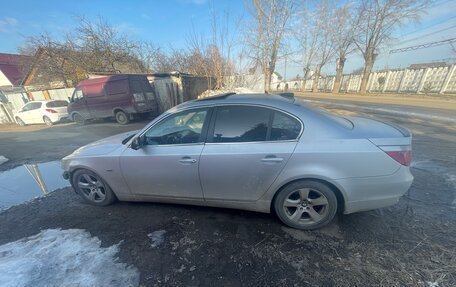 BMW 5 серия, 2004 год, 650 000 рублей, 3 фотография