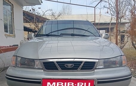 Daewoo Nexia I рестайлинг, 2004 год, 137 000 рублей, 1 фотография