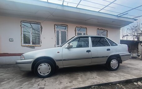 Daewoo Nexia I рестайлинг, 2004 год, 137 000 рублей, 4 фотография