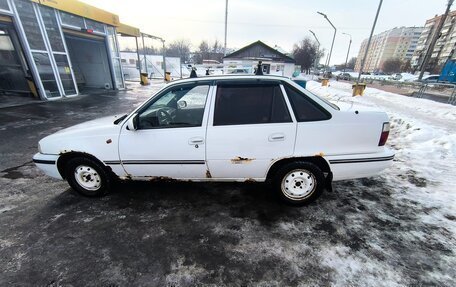 Daewoo Nexia I рестайлинг, 1997 год, 80 000 рублей, 2 фотография