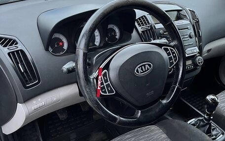 KIA cee'd I рестайлинг, 2009 год, 585 000 рублей, 15 фотография