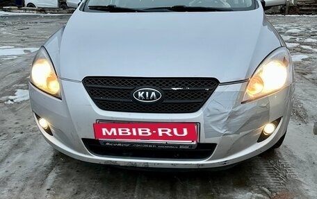 KIA cee'd I рестайлинг, 2009 год, 585 000 рублей, 20 фотография