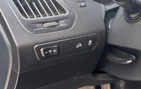 Hyundai ix35 I рестайлинг, 2011 год, 1 200 000 рублей, 11 фотография