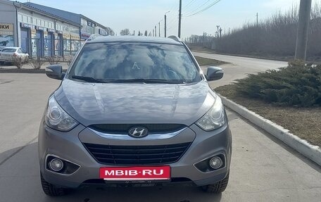 Hyundai ix35 I рестайлинг, 2011 год, 1 200 000 рублей, 2 фотография