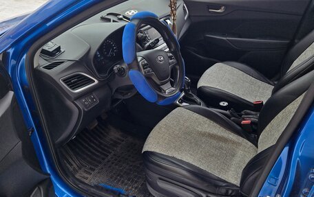 Hyundai Solaris II рестайлинг, 2017 год, 1 280 000 рублей, 5 фотография