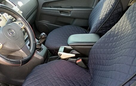 Opel Zafira B, 2008 год, 650 000 рублей, 8 фотография