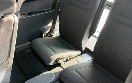 Opel Zafira B, 2008 год, 650 000 рублей, 15 фотография