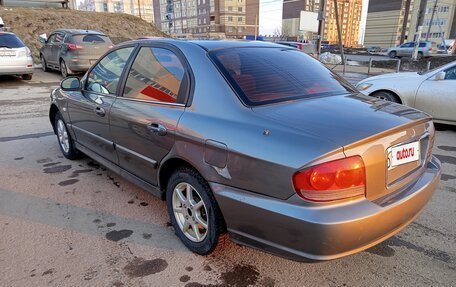 Hyundai Sonata IV рестайлинг, 2002 год, 330 000 рублей, 6 фотография