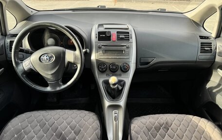 Toyota Auris II, 2008 год, 800 000 рублей, 13 фотография