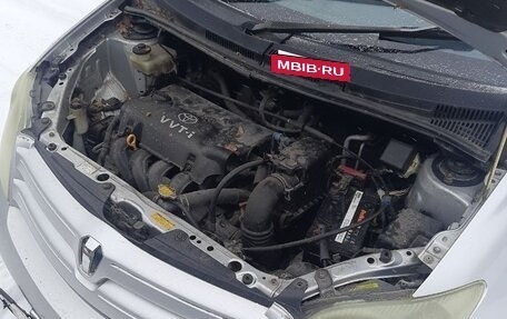 Toyota Ist II, 2002 год, 510 000 рублей, 6 фотография