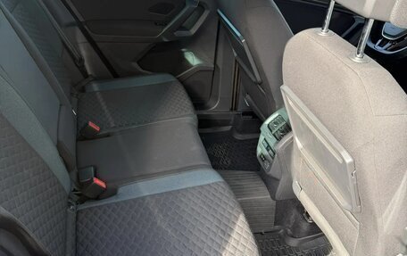 Volkswagen Tiguan II, 2019 год, 2 800 000 рублей, 9 фотография