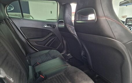 Mercedes-Benz GLA, 2014 год, 1 550 000 рублей, 19 фотография