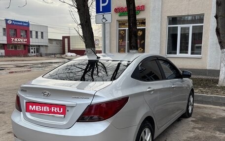 Hyundai Solaris II рестайлинг, 2015 год, 780 000 рублей, 5 фотография