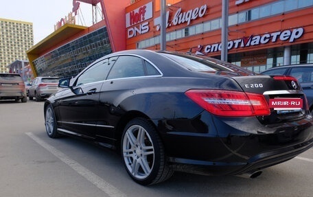 Mercedes-Benz E-Класс, 2012 год, 1 390 000 рублей, 3 фотография