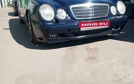 Mercedes-Benz E-Класс, 2000 год, 410 000 рублей, 4 фотография