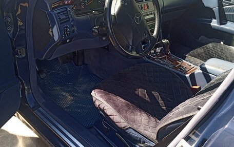 Mercedes-Benz E-Класс, 2000 год, 410 000 рублей, 32 фотография