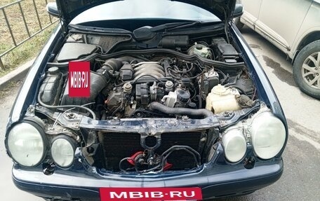 Mercedes-Benz E-Класс, 2000 год, 410 000 рублей, 31 фотография