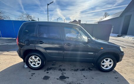 Chevrolet Niva I рестайлинг, 2009 год, 280 000 рублей, 4 фотография
