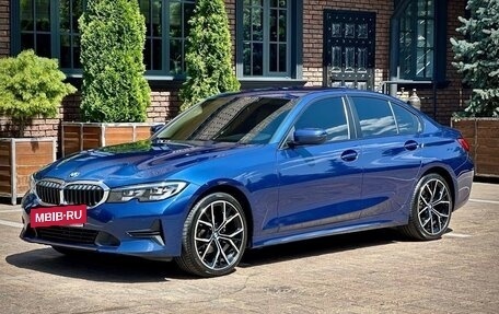 BMW 3 серия, 2021 год, 3 550 000 рублей, 2 фотография